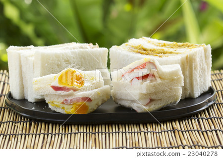 Hamburger and sandwich set 23040278