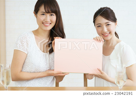 暫停兩個人 23042191