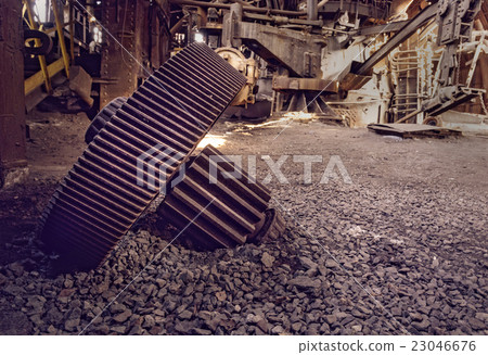 Old mechanism detail in blast furnace workshop Old mechanism detail in blast furnace workshop 23046676