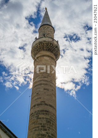 Minaret pointing at the sky Minaret pointing at the sky 23047621