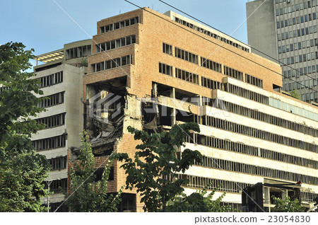 轟炸遺跡,塞爾維亞·貝爾格萊德市的建築 轟炸遺跡,塞爾維亞·貝爾格萊德市的建築 23054830