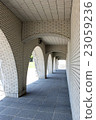 Brick passages 23059236