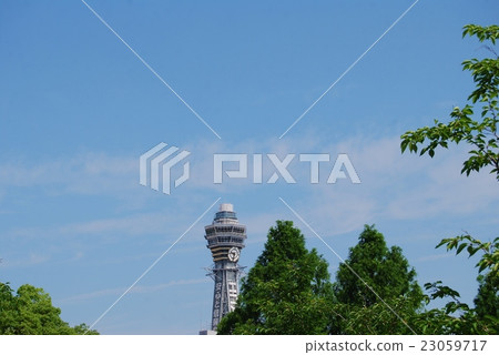 在天王寺公園以外可以看到的通天閣 在天王寺公園以外可以看到的通天閣 23059717