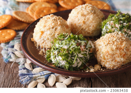 Healthy snacks 23063438