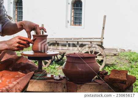 hand made pottery 23065617