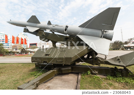 越南戰爭期間北越軍使用的地對空導彈(SA-2指南)的S-75導彈 越南戰爭期間北越軍使用的地對空導彈(SA-2指南)的S-75導彈 23068043
