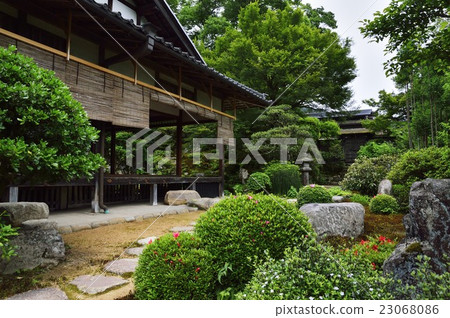 Kagakuin Kagakuin 23068086