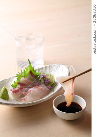 Snapper sashimi Snapper sashimi 23068310