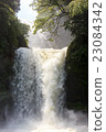 慈善瀑布 23084342