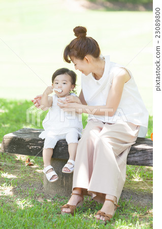 Mother and daughter Mother and daughter 23089800