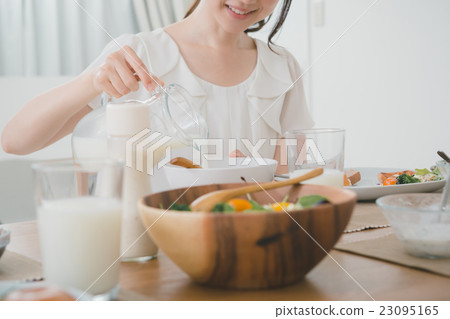 cereal, fruits granola, breakfast 23095165