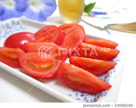 Summer cold and delicious chilled tomato in summer 23098190