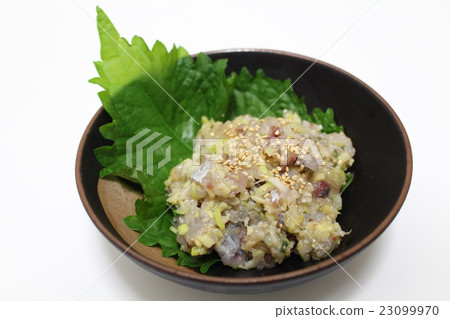 我們舔一隻鯖魚 23099970