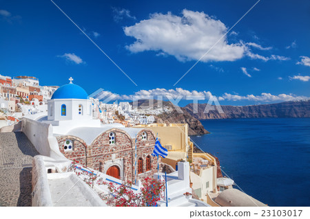 Oia village on Santorini island in Greece 23103017