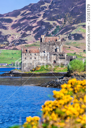 Eilean Donan Castle in Highlands of Scotland 23103379