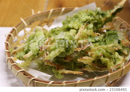 "Sea lettuce tempura" to eat at a ryokan in Shima "Sea lettuce tempura" to eat at a ryokan in Shima 23106491