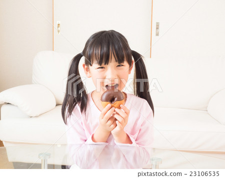 女孩, 帶, 甜甜圈 女孩, 帶, 甜甜圈 23106535