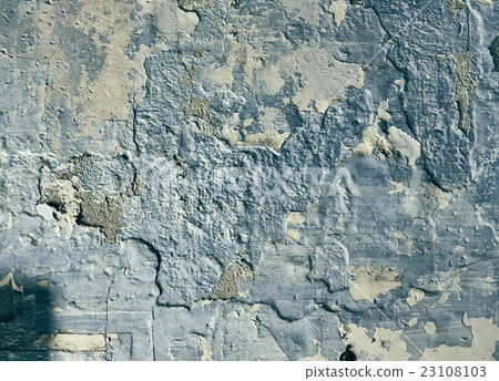 Cracked gray wall 23108103