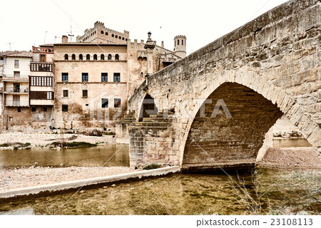 Valderrobres town. Spain 23108113