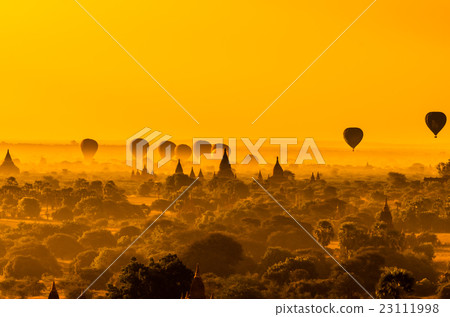 The Ancient Temples of Bagan(Pagan) 23111998