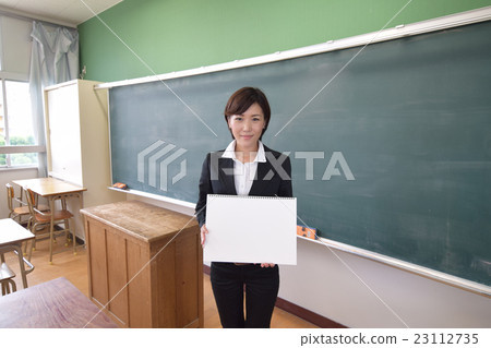 老師和留言板 老師和留言板 23112735