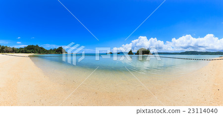 Beach on the beach Beach on the beach 23114040