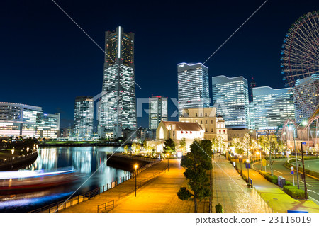 Yokohama city at night Yokohama city at night 23116019