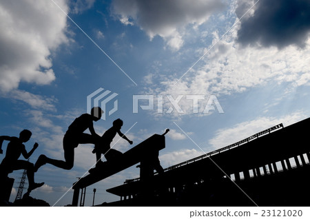 Terrestrial obstacle Terrestrial obstacle 23121020