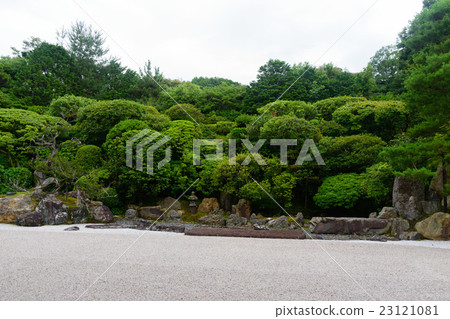 Kannon Tsurugame garden 23121081