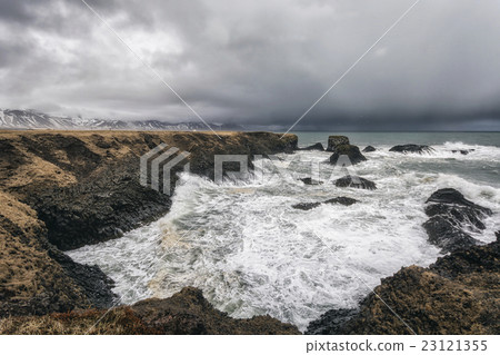 Seascape in Western Iceland 23121355