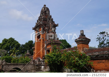 塔曼·阿雲寺破門 塔曼·阿雲寺破門 23123332