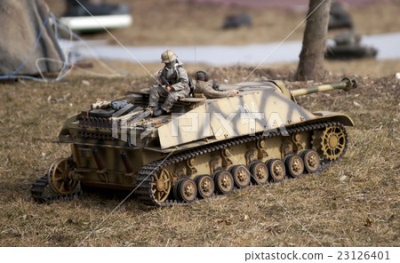 German tank destroyer JagdPz IV scale model 23126401