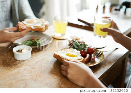 Husband and wife at breakfast Husband and wife at breakfast 23132630