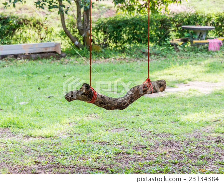 Little log swing 23134384