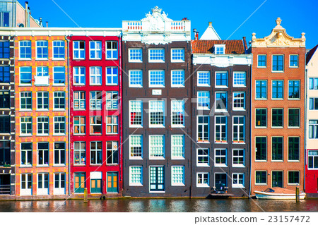 Traditional dutch medieval houses in Amsterdam 23157472