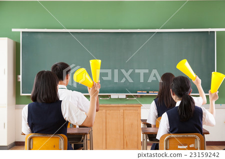 Cheering up middle school! 23159242