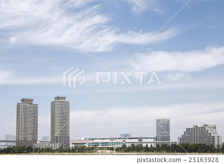 High-rise apartment in Tokyo Bay High-rise apartment in Tokyo Bay 23163928