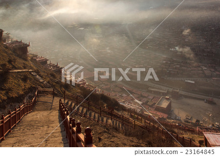 Top view monastery at Larung gar 23164845