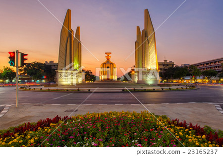 Moment of Democracy monument  23165237
