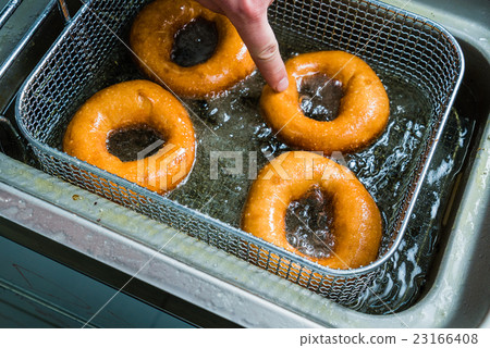 fried donuts 23166408
