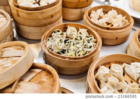 chinese food chinese food 23166595