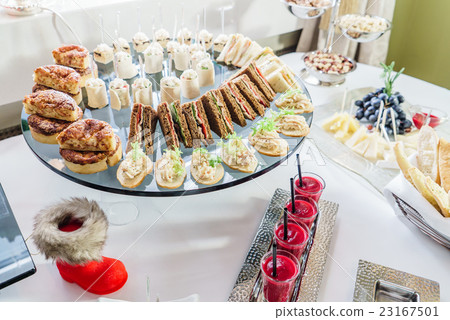 catering banquet table 23167501
