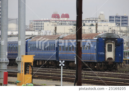 Blue train passenger coaches detained in Oku coach zone 23169205