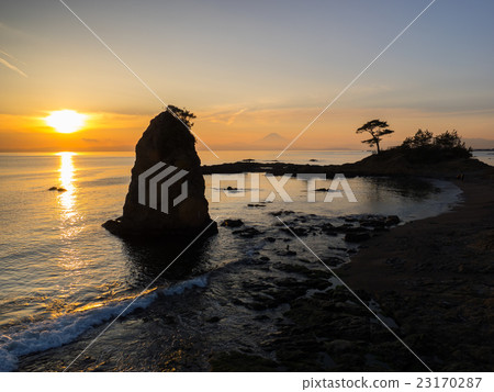 Evening scenery of Akitani Fuji 23170287