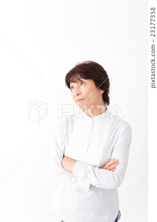 Worried senior woman 23177358