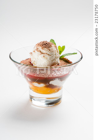 summer dessert 23178750
