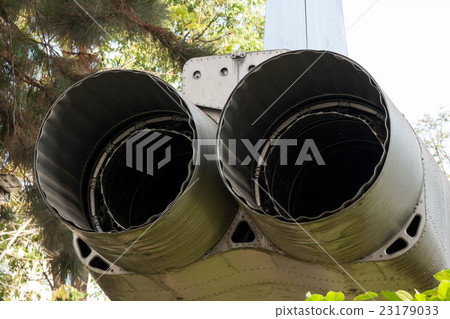 F-5戰鬥機的女性發動機排氣口用於在越南戰爭期間轟炸南越總統辦公室 23179033