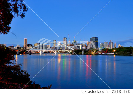 Australia Landscape : Brisbane Skyline Australia Landscape : Brisbane Skyline 23181158