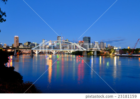 Australia Landscape : Brisbane Skyline Australia Landscape : Brisbane Skyline 23181159