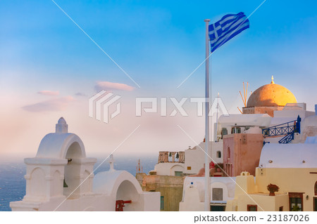 Picturesque view of Oia, Santorini, Greece 23187026